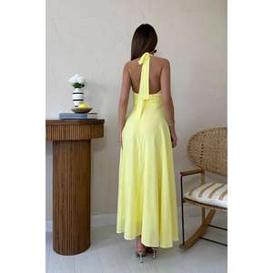 Vestido de Lino Amarillo con Cuello Halter y Cintura Imperio, Transpirable, para Fiestas o Uso Casual - Product Image 5