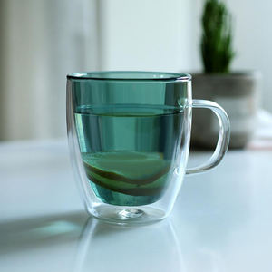 <span class=keywords><strong>Vendita</strong></span> calda tazza da caffè trasparente per uso domestico tazze da tè e caffè <span class=keywords><strong>in</strong></span> vetro colorato resistente al calore a doppia parete - Product Image 6