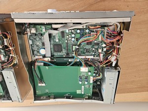 GENERADOR DE PATRONES DE VIDEO 3xCHROMA MODELO 22293 USADO PARA REPARACIÓN DE PIEZAS - Product Image 4