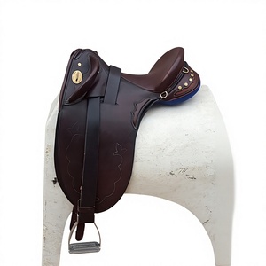 Selle anglaise en cuir de vachette noir gaufré à motif floral, texture grainée, style australien, BS INTERNATIONAL - Product Image 4