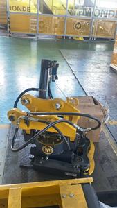 Rototilt hydraulique pour poignet, rotateur inclinable universel, attache rapide inclinable avec pince pour 5-8 tonnes - Product Image 3