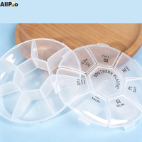 Boîte à pilules portable pour voyage avec couvercles à fermeture à pression indépendants, contenant pour médicaments et vitamines avec braille, organisateur de pilules rond pour 7 jours, boîte à pilules hebdomadaire