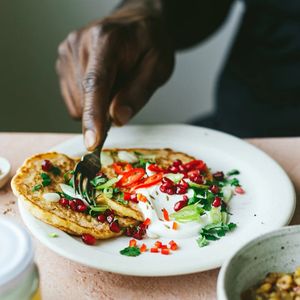 <span class=keywords><strong>Huile</strong></span> <span class=keywords><strong>de</strong></span> Coco Vierge Biologique 100% Pure Pressée à Froid, Végane, Qualité Alimentaire, 1L, pour Cuisson, <span class=keywords><strong>Friture</strong></span> et Grillades, Marque Blanche - Product Image 2