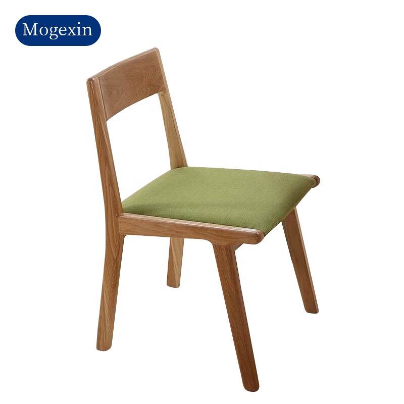 สีเขียวอ่อน