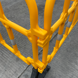 2100mm Blow‑molded Plastic Safety Barrier HDPE Construction Site <b>Temporary</b> Crowd Control Plastic Barricade <b>Fence</b> - Product Image 5