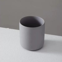 Vente en gros Bougeoir en céramique nordique créatif mat rond coloré Bougeoirs modernes uniques
