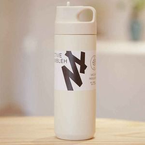 Botella de Agua Aislada al Vacío de Acero Inoxidable, Doble Pared con Tapa, Diseño Minimalista para Viajes, 24H Térmica - Product Image 4