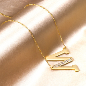 Collar con Colgante de Letra <span class=keywords><strong>M</strong></span> de Alta Calidad, Inicial del Alfabeto, Acero Inoxidable, Collares de Concha Negra para Mujer - Product Image 1