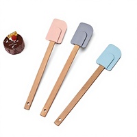 Spatule en silicone à manche en bambou, grande spatule à crème en bois, souple et incurvée, double face, pour moules de pâtisserie DIY, Yangjiang