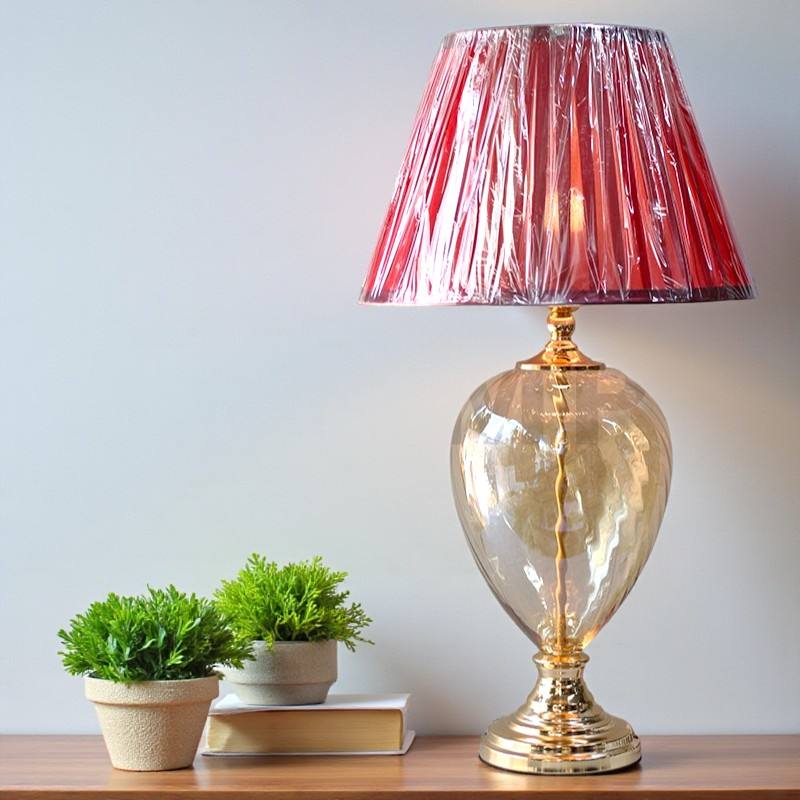 สีดำสีกากี