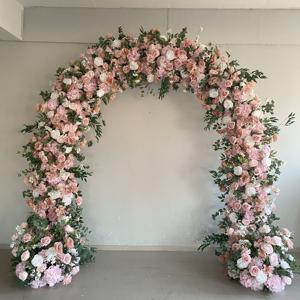 قوس زهور على شكل حرف U عالي الجودة بالجملة، قوس زهور حريرية باللون الأحمر والوردي لخلفية حفلات الزفاف، قوس زفاف أنيق من الزهور الحريرية - Product Image 2