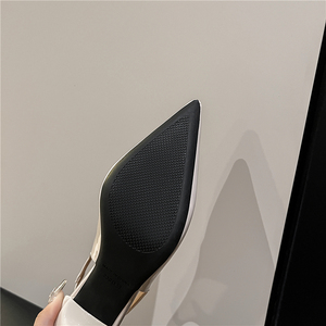2024 Spring New Elegant High-end Pointed Patent Leather High Heel Shoes Hot Sale - Product Image 5