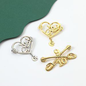 Women's High-End Souvenir Custom Logo Luxury Metal Hard Enamel Badge Fashion Garment Decorative Lapel Pins for Clothes - Product Image 5