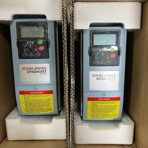 Convertisseur de fréquence pour grue KONECRANES VFD, modèle D2V005NF0006, variateurs de fréquence pour alimentation triphasée 380-500V - Product Image 1