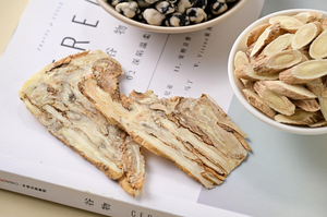 Angelica Astragalus, Snack Superalimentaire Oriental aux Herbes, Haricots Noirs Grésillés et Enrobés, Naturel, Riche en Protéines, Riche en Fibres, Végétalien, Céto - Product Image 5