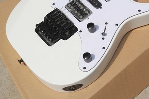 Guitare Flyoung de haute qualité, blanche, avec pont Floyd Rose et micros HSH - Product Image 3
