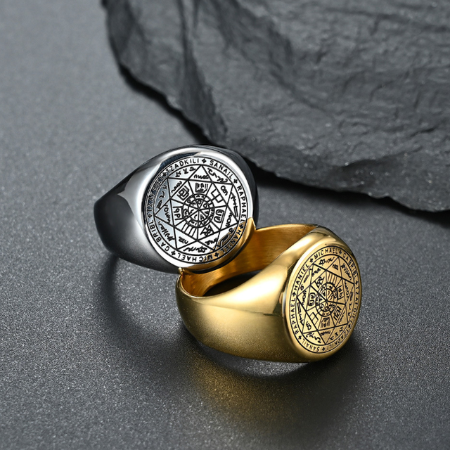 7-Pointed Star Stainless Steel Signet Ring Vintage Engraved Occult Amulet Band Gothic Mystic Statement Jewelry for Men
