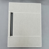 Panneaux de porte de placard coulissant en bois massif et cuir véritable de luxe pour chambre à coucher, décoration intérieure minimaliste