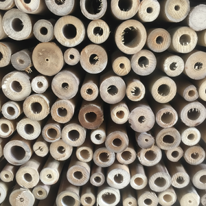 Postes de bambú amarillo de 10mm en paquetes-Precio al por mayor de bambú natural duradero de Vietnam para varios usos - Product Image 1