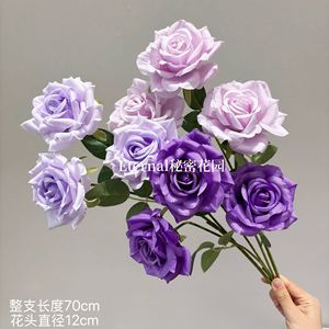 ดอกกุหลาบประดิษฐ์ซีเคร็ทการ์เดน สามหัว สีขาว รูปหัวใจ โฟม สำหรับตกแต่งงานแต่งงาน - Product Image 3