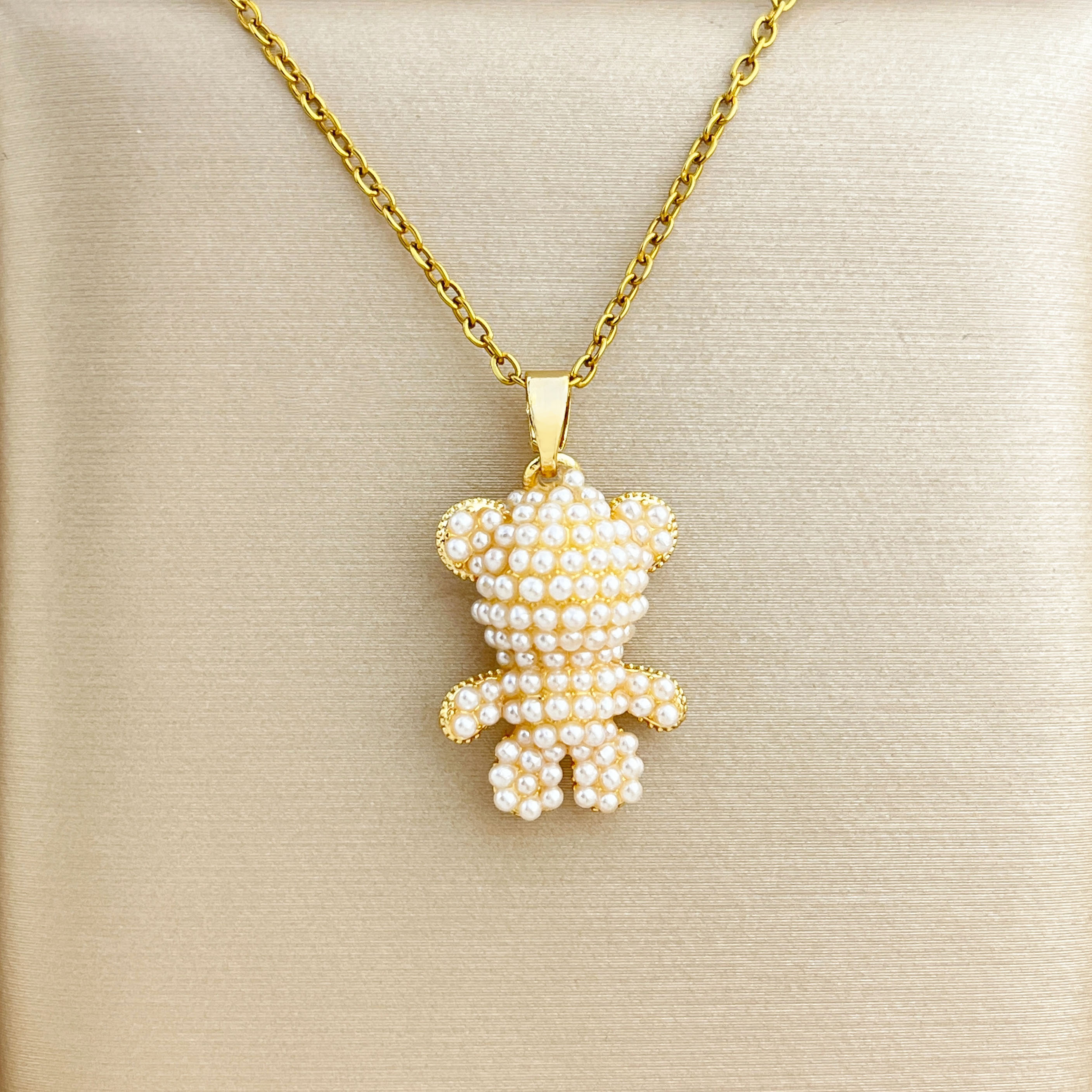 Orso di perle in oro-178