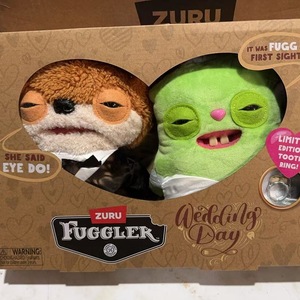 ชุดของขวัญคู่แต่งงาน FUGGLER 15757 ตุ๊กตาฟันน่ารัก - มอนสเตอร์ขอแต่งงาน - Product Image 1