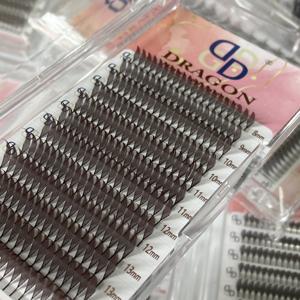 Extensiones de Pestañas Personalizadas Super Matter Black Comic Spire Full Volume 15-20mm Mix Anime C D Promade Fan Manga - Product Image 3