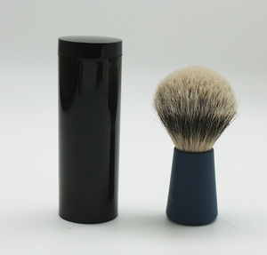 <span class=keywords><strong>Pennello</strong></span> per <span class=keywords><strong>barba</strong></span> e baffi di alta qualità punta d'argento pennelli per <span class=keywords><strong>barba</strong></span> in pelo di <span class=keywords><strong>tasso</strong></span> puro rasatura all'ingrosso con custodia da viaggio per uomo - Product Image 2