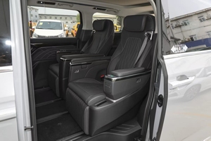 MAXUS G90 2.0T <span class=keywords><strong>InterStar</strong></span> 7 posti Van 2WD 5 porte Benzina Turbo LHD Tetto Panoramico Sedili in Pelle Nappa Basso Chilometraggio Usato 2023 - Product Image 5
