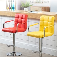 Tabouret de bar pivotant moderne en gros d'usine avec hauteur réglable, structure métallique et siège rembourré pour café, restaurant et maison