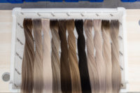Extensions de cheveux Genius Weft à livraison rapide, coupables, blond cendré balayage, cuticules alignées, tissage de cheveux humains vierges sans couture
