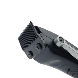 2024 <span class=keywords><strong>professionale</strong></span> Cordless <span class=keywords><strong>elettrico</strong></span> Trimmer Kit nuovo ricaricabile USB Hotel <span class=keywords><strong>rasoio</strong></span> per gli uomini lingua francese per uso domestico - Product Image 5