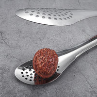 Pinces de service perforées en acier inoxydable antidérapantes à points pour grillades, steak, pain, salade, barbecue, buffet et cuisine