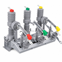 Disjoncteur à vide extérieur 12 kV ZW32 en acier inoxydable monté sur poteau avec interrupteur de déconnexion et relais de réenclenchement automatique intelligent IEC
