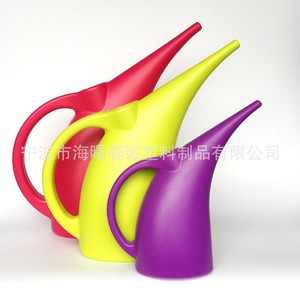 Arrosoir Chuncheng 750 ml, 2 L, 1 L en plastique à long bec pour l'entretien des plantes de jardinage - Product Image 3
