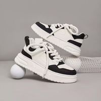 Chaussures décontractées à lacets pour hommes, haut de gamme, style sport, semelle épaisse, noir et blanc, classiques, faciles à assortir, mode campus, style skateboard