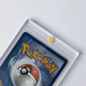 Oferta Especial: Estuche de Plástico Vacío de 35pt para Tarjetas Coleccionables con Acabado Transparente/Esmerilado para Tarjetas Deportivas y Pokémon Graduadas - Product Image 2