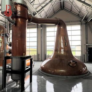 Système de distillation de whisky écossais à double alambic, équipement de chaire à alambic personnalisé de 100L à 15000L - Product Image 3