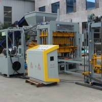 Machine de production de blocs de béton QT4-15 avec vibration à haute efficacité