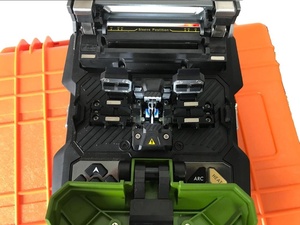 High Quality Fiber Splicing <b>Machine</b>, Optical Fiber Splicer, 7 Seconds Joinwit JW4106S, Multi-language - Product Image 2