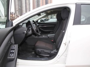 Xe Mazda 3 Axela FWD, động cơ xăng, sedan, dành cho người lái đam mê, đã qua sử dụng, hộp số tự động hybrid, ghế da, <span class=keywords><strong>camera</strong></span> lùi, hệ thống kiểm soát hành trình thích ứng (ACC) - Product Image 6