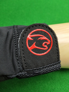 Gant de billard Predator Second Skin à 3 doigts pour main gauche, gant respirant pour le billard et le snooker, noir jaune rouge bleu - Product Image 5