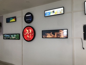 21 24 29 35 43 88 inch <span class=keywords><strong>LCD</strong></span> Bar Kệ Máy nghe nhạc quảng cáo <span class=keywords><strong>LCD</strong></span> Monitor Bảng điều chỉnh màn hình kỹ thuật số biển siêu rộng Stretch hiển thị - Product Image 5