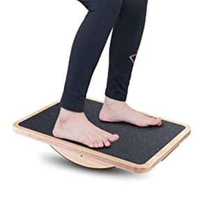 Balancín de equilibrio de madera Youlike con rodillo antideslizante para entrenamiento de equilibrio y mantener la fuerza central saludable - Product Image 1