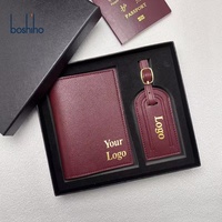 Ensemble de porte-cartes, porte-passeport et étiquette de bagage en cuir PU premium personnalisé, imperméable, dans une boîte cadeau de voyage pour les affaires