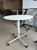 Ruedas de elevación móviles de altura ajustable, mesa de oficina, lectura de dormitorio Simple, escritorio de elevación de mesa redondo multiusos moderno
