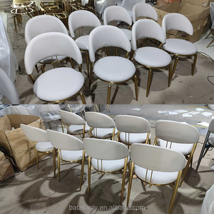 เก้าอี้รับประทานอาหารสแตนเลสสตีลขาสีทองหรูหราสไตล์โมเดิร์นหุ้มหนังสีเทาและสีทองสำหรับร้านอาหารของโรงแรม - Product Image 6