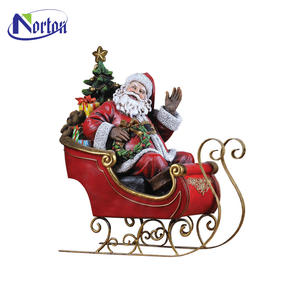 Patung rusa kutub resin dan Santa Claus kecil serat kaca dekorasi luar ruangan Natal - Product Image 3