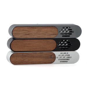 Diffuseur de <span class=keywords><strong>parfum</strong></span> de luxe pour voiture, en métal durable, avec éclairage d'ambiance et clip en bois, <span class=keywords><strong>parfum</strong></span> longue durée - Product Image 2