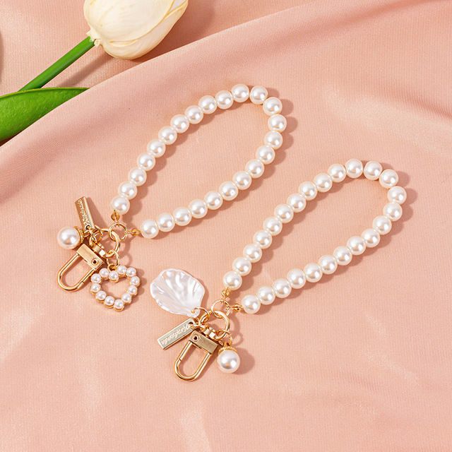 Bag Phone Keyrings Earphone case Charm for Women Wristlet Key Chain Jewelry Pearls White Tassel Drop Diy Shell Bracelet Keychain